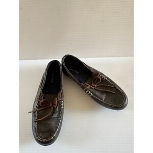 Nautica Youth Boys Brown Leather Slip-on Loafers Size 2 Pre-owned